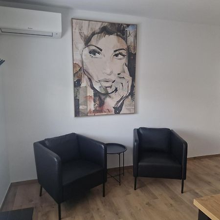 Apartment Selih Μαριμπόρ Εξωτερικό φωτογραφία