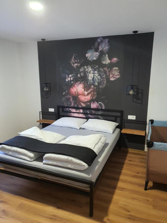 Apartment Selih Μαριμπόρ Εξωτερικό φωτογραφία